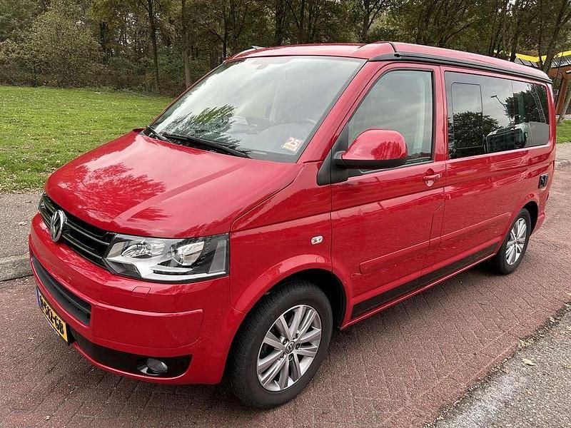 Rood Gebruikt 2014 VW T5 California Van | € 49.950 - Afbeelding 1/4