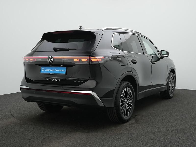 Occasion VW Tiguan Elegance 204 PK (150 kW) 2025 Zwart (metallic) SUV