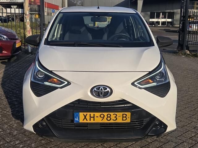 Occasion Toyota Aygo 72 PK (52 kW) 2019 Wit Hatchback