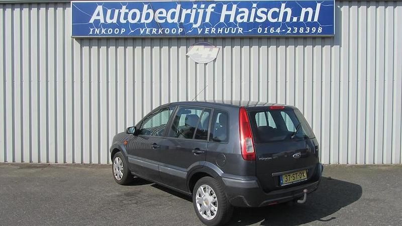 Occasion Ford Fusion 68 PK (50 kW) 2006 Grijs Hatchback
