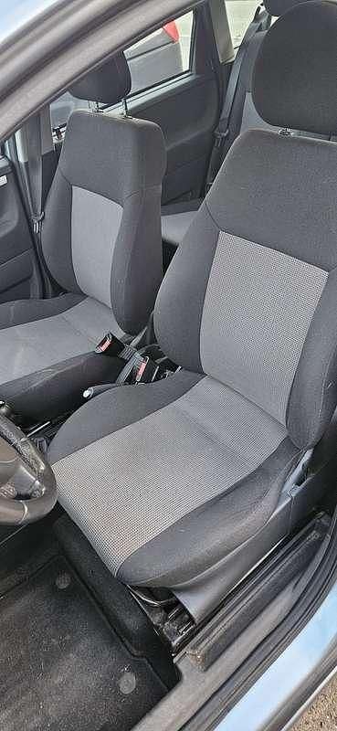 Occasion Opel Meriva 101 PK (74 kW) 2005 Grijs MPV