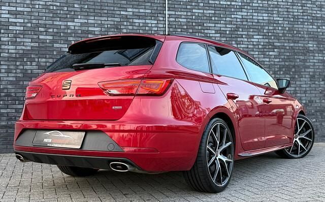 Occasion Seat Leon ST 4Drive 301 PK (221 kW) 2019 Rood Stationwagen