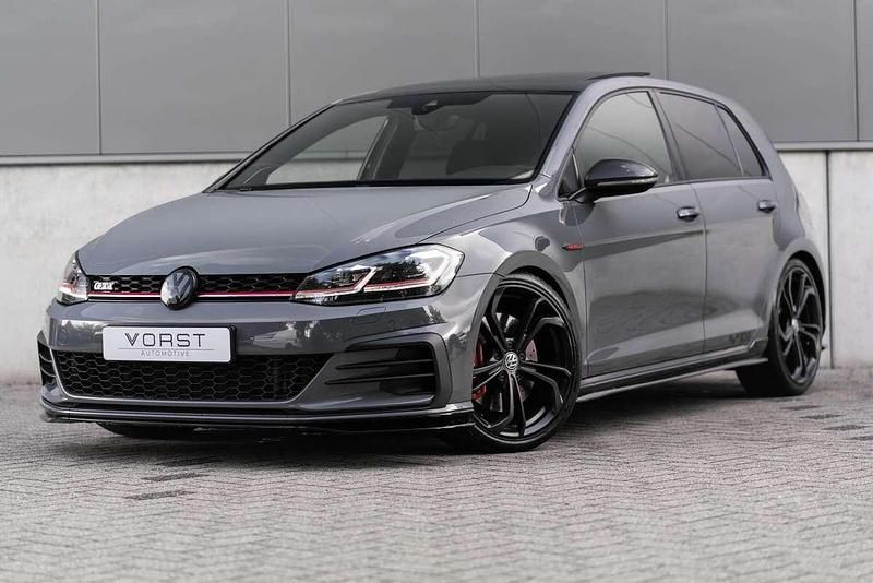 Grijs Gebruikt 2019 VW Golf VII GTI Hatchback | € 29.950 (Eerlijke prijs) - Afbeelding 1/4