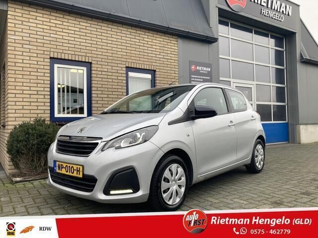 Grijs Gebruikt 2014 Peugeot 108 Active Top Hatchback | € 5.999 (Iets duurder) - Afbeelding 1/4