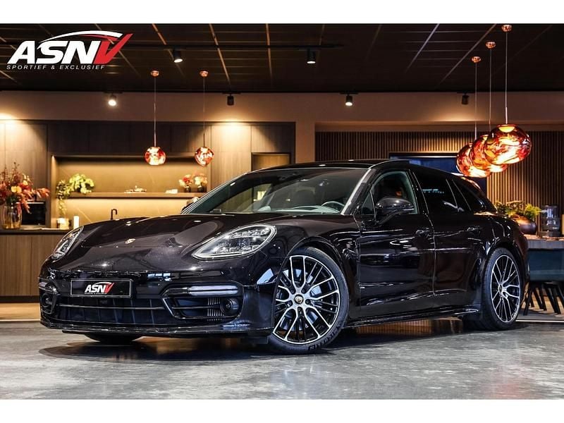 Zwart Gebruikt 2021 Porsche Panamera Sedan | € 89.945 (Eerlijke prijs) - Afbeelding 1/4