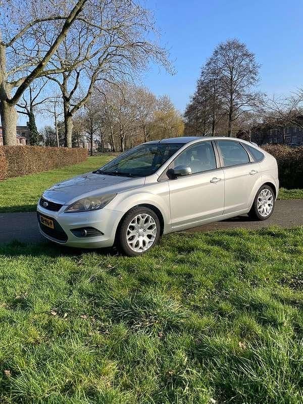 Occasion Ford Focus Titanium 101 PK (74 kW) 2009 Zilver Hatchback
