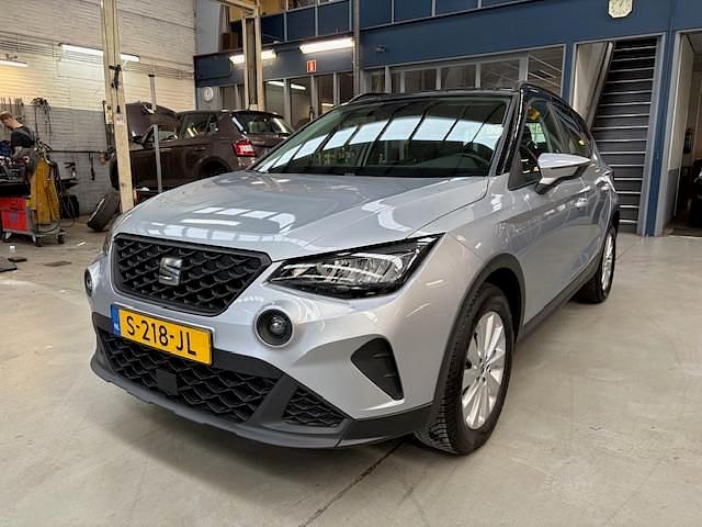 Occasion Seat Arona Style 95 PK (69 kW) 2023 Grijs (metallic) SUV