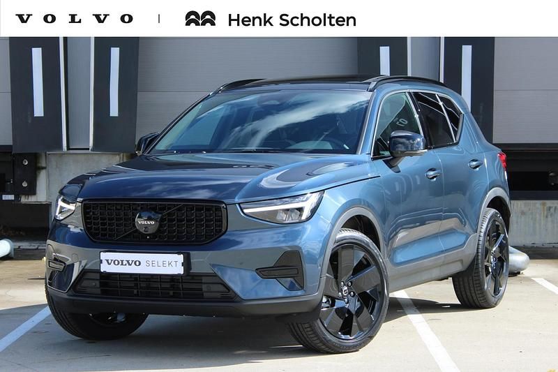 Blauw Gebruikt 2025 Volvo XC40 Plus SUV | € 54.950 - Afbeelding 1/4