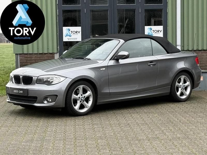 Occasion BMW 118 Cabriolet Executive 143 PK (105 kW) 2011 Grijs (metallic) Cabriolet