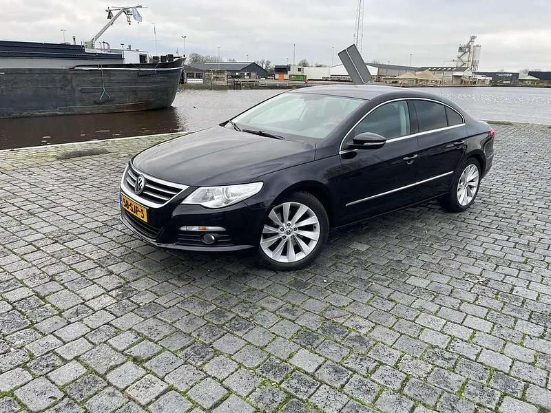Gebruikt 2011 VW CC Sedan | € 5.500 (Eerlijke prijs) - Afbeelding 1/4