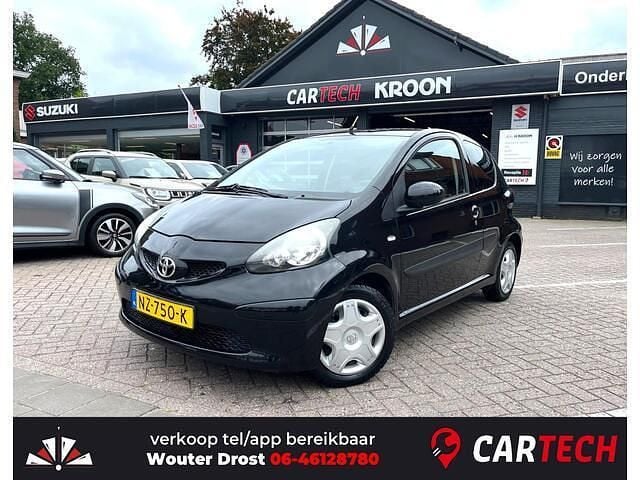 Zwart Gebruikt 2008 Toyota Aygo Hatchback | € 2.900 (Eerlijke prijs) - Afbeelding 1/4