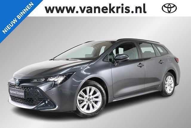 Grijs Gebruikt 2025 Toyota Corolla Limited Stationwagen | € 32.499 (Eerlijke prijs) - Afbeelding 1/4