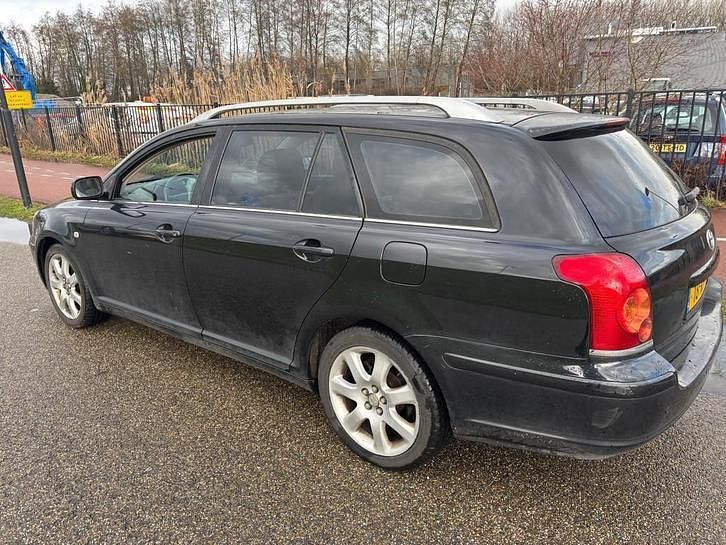 Occasion Toyota Avensis Executive 147 PK (108 kW) 2005 Stationwagen