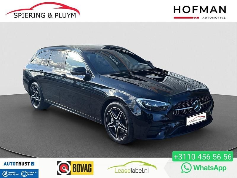 Zwart Occasion 2022 Mercedes E300 AMG line Stationwagen | € 39.695 (Super prijs) - Afbeelding 1/4