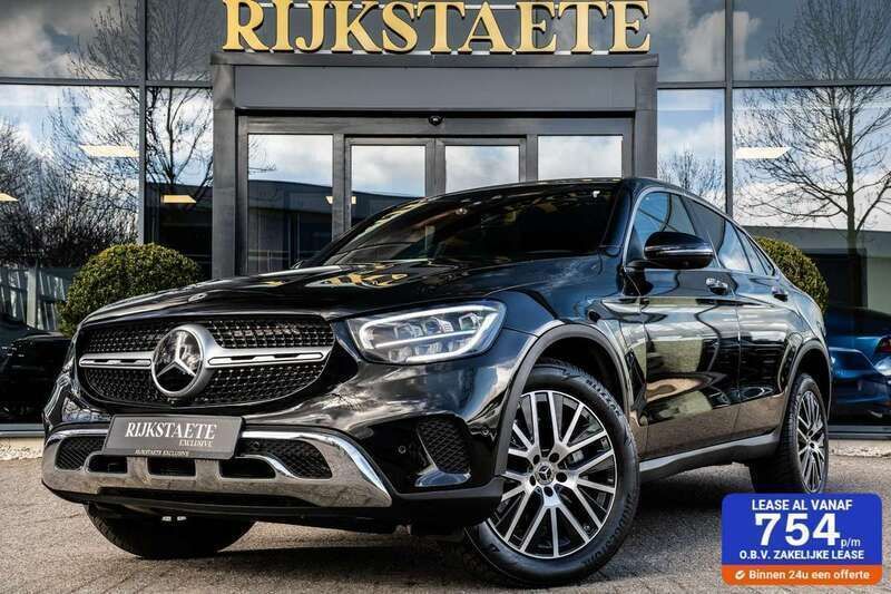 Zwart, metallic lak Gebruikt 2023 Mercedes GLC300 SUV | € 56.900 (Eerlijke prijs) - Afbeelding 1/4