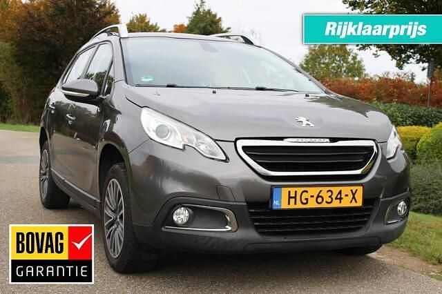 Grijs Gebruikt 2015 Peugeot 2008 Premium SUV | € 8.900 (Eerlijke prijs) - Afbeelding 1/4