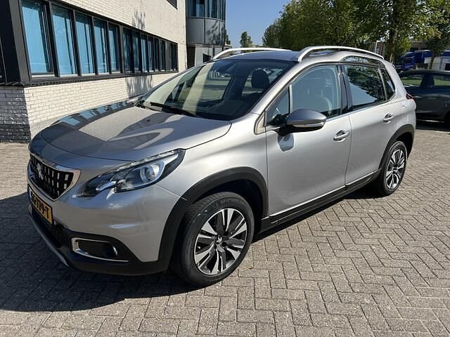 Grijs Gebruikt 2017 Peugeot 2008 Allure SUV | € 9.495 (Goede deal) - Afbeelding 1/4