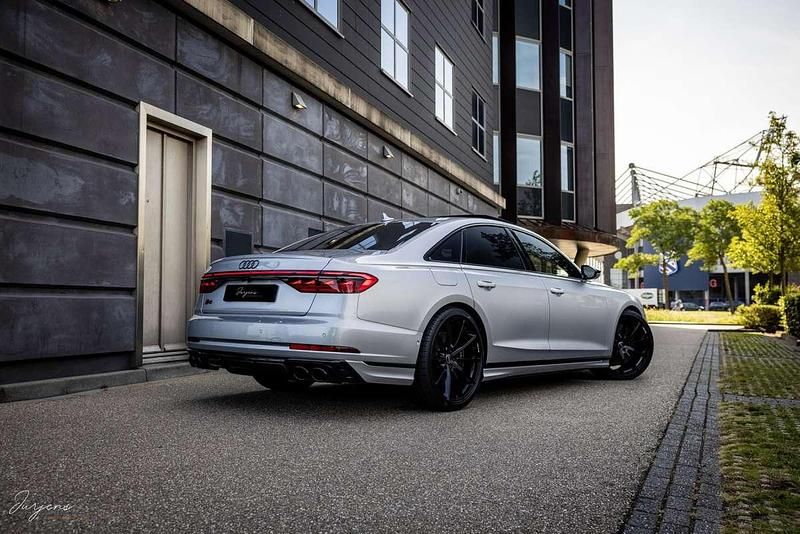 Occasion Audi S8 Advanced Plus 850 PK (625 kW) 2023 Grijs Sedan