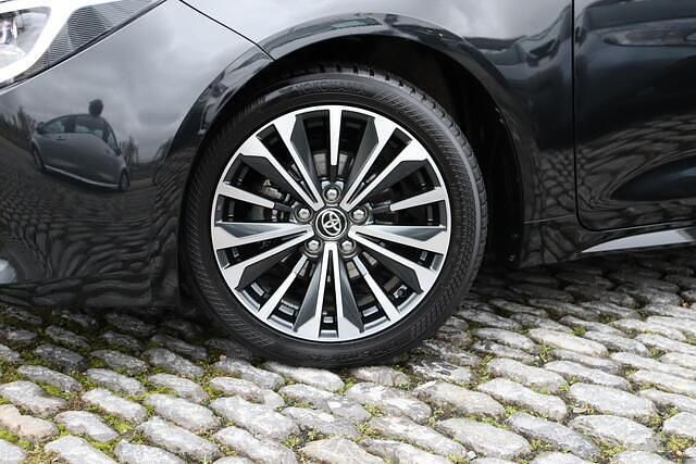 Occasion Toyota Corolla Hybrid Limited 140 PK (102 kW) 2024 Zwart Hatchback