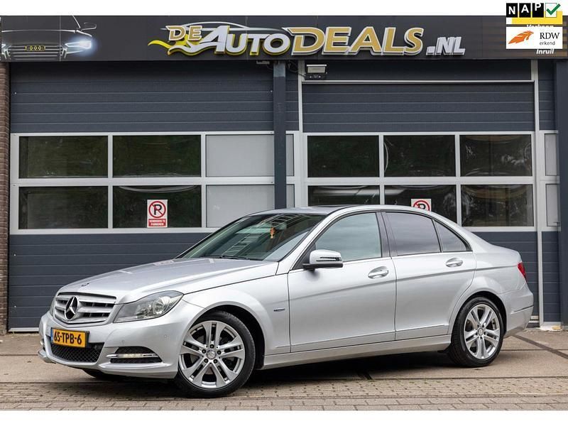 Grijs Gebruikt 2011 Mercedes C180 Avantgarde Sedan | € 7.999 (Super prijs) - Afbeelding 1/4