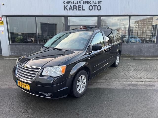 Zwart Occasion 2008 Chrysler Grand Voyager Touring MPV | € 9.950 (Eerlijke prijs) - Afbeelding 1/4
