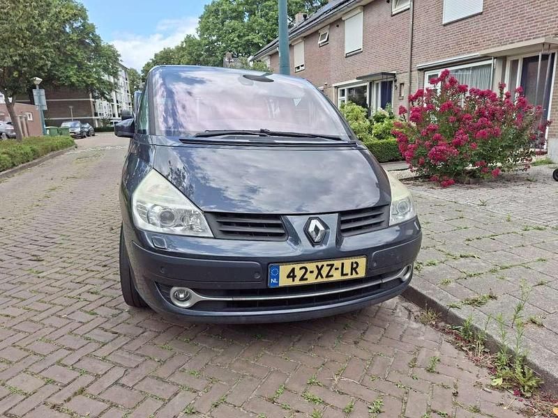 Grijs Gebruikt 2007 Renault Espace MPV | € 2.800 (Eerlijke prijs) - Afbeelding 1/4