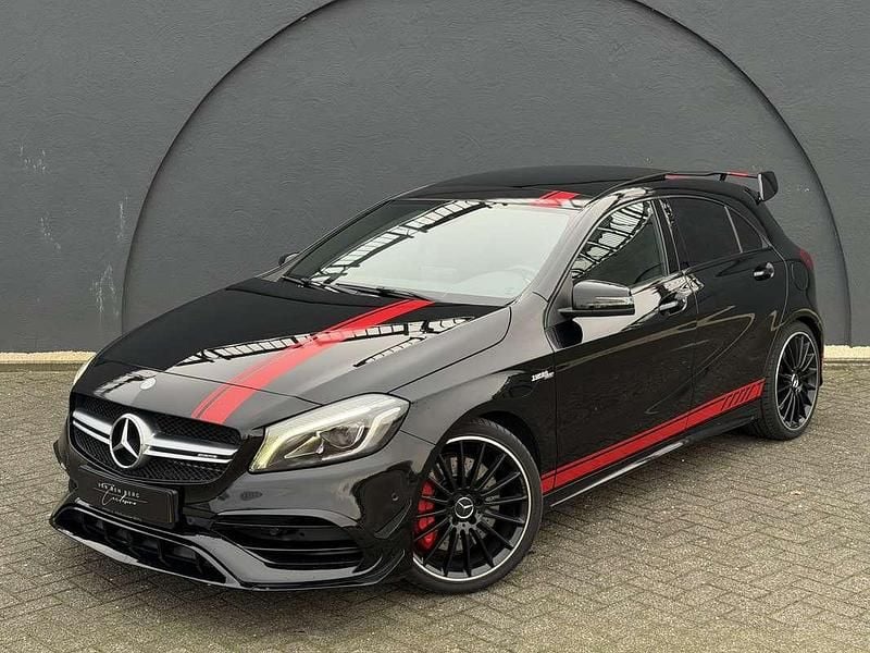Zwart Occasion 2016 Mercedes A45 AMG AMG Hatchback | € 22.950 (Goede deal) - Afbeelding 1/4