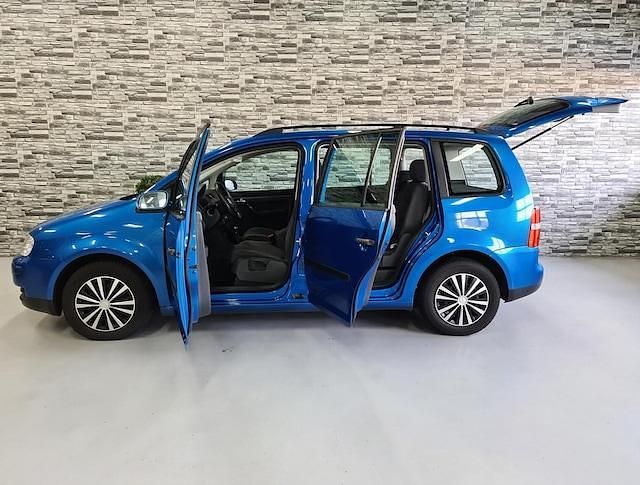 Occasion VW Touran 116 PK (85 kW) 2005 Blauw MPV