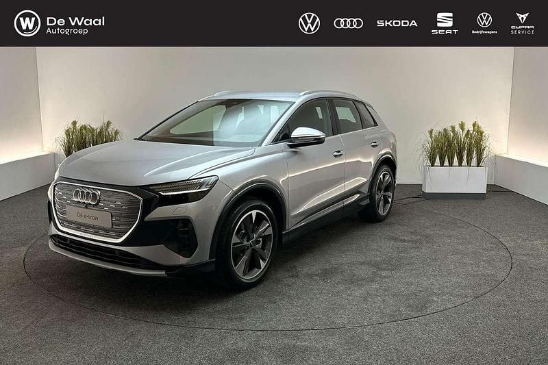 Zilver Nieuw 2025 Audi Q4 e-tron Advanced SUV | € 49.750 (Super prijs) - Afbeelding 1/4