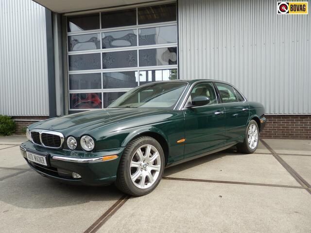 Groen Gebruikt 2003 Jaguar XJ Sedan | € 13.950 (Eerlijke prijs) - Afbeelding 1/4