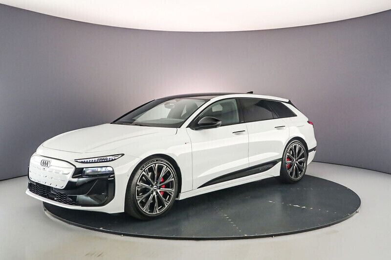 Wit Nieuw 2025 Audi A6 e-tron Ambiente Stationwagen | € 99.340 (Eerlijke prijs) - Afbeelding 1/4