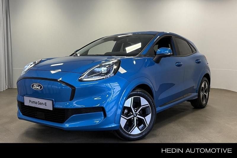 Blauw Nieuw 2025 Ford Puma Gen-E SUV | € 28.995 - Afbeelding 1/4