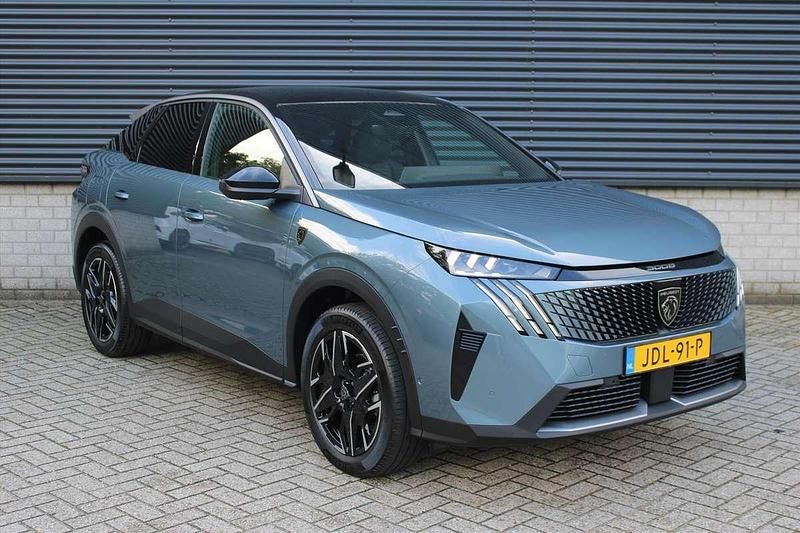Nieuw Peugeot 3008 GT 136 PK (100 kW) 2025 Blauw (metallic) SUV