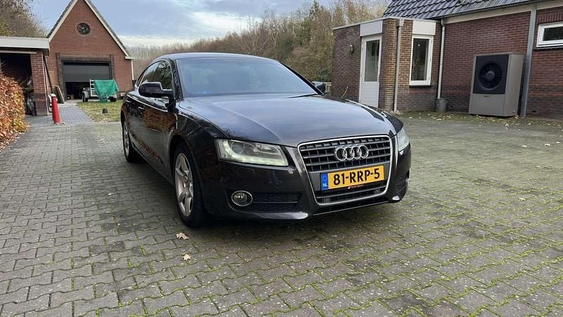 Grijs Gebruikt 2011 Audi A5 Proline Hatchback | € 7.000 (Super prijs) - Afbeelding 1/4