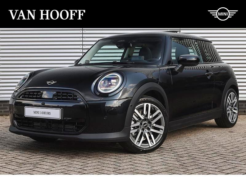 Zwart Occasion 2024 Mini Cooper Classic Hatchback | € 34.950 (Duur) - Afbeelding 1/4