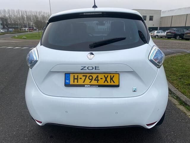 Occasion Renault Zoe Zen 64 kW (88 PK) 2015 Wit Hatchback