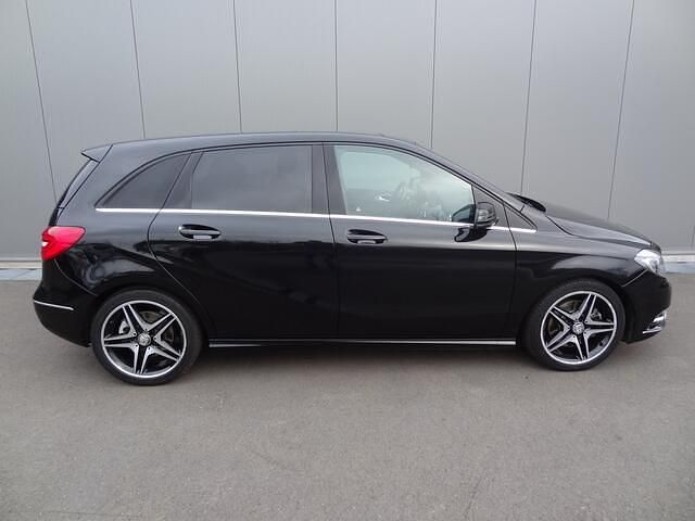 Occasion Mercedes B250 Prestige 211 PK (155 kW) 2014 Zwart MPV
