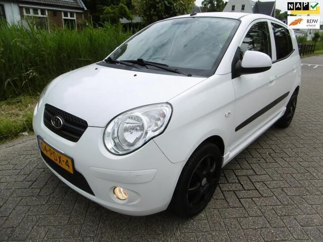 Wit Gebruikt 2011 Kia Picanto 2 Hatchback | € 2.695 (Eerlijke prijs) - Afbeelding 1/4