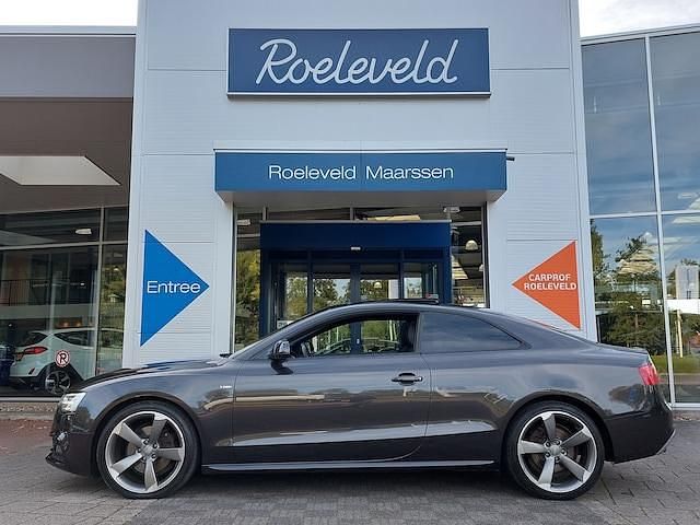 Occasion Audi A5 Premium 170 PK (125 kW) 2014 Grijs Coupé
