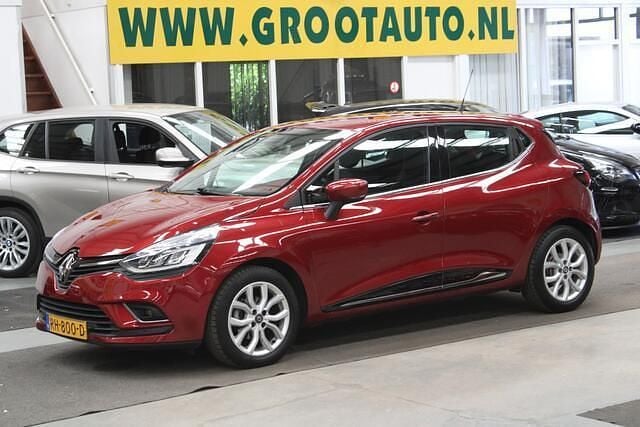 Rood Gebruikt 2017 Renault Clio IV Intens Hatchback | € 8.944 (Super prijs) - Afbeelding 1/4