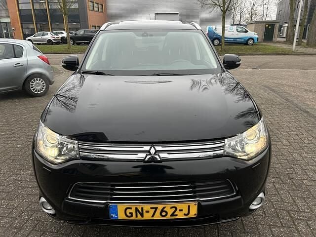 Occasion Mitsubishi Outlander 121 PK (88 kW) 2015 Zwart SUV