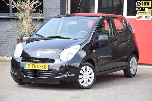 Wit Gebruikt 2014 Suzuki Alto Hatchback | € 6.500 (Eerlijke prijs) - Afbeelding 1/3