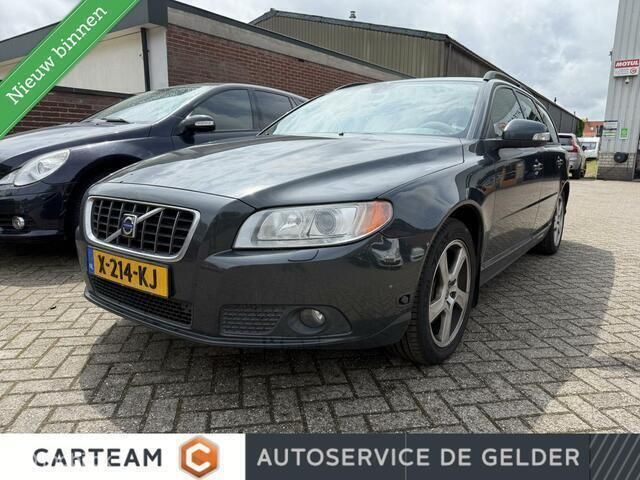 Grijs Gebruikt 2009 Volvo V70 Momentum Stationwagen | € 9.450 (Goede deal) - Afbeelding 1/4
