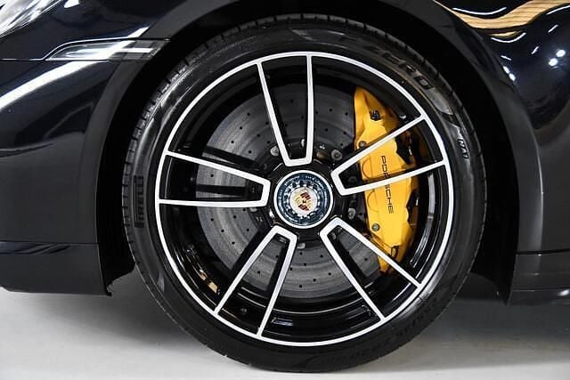 Occasion Porsche 992 651 PK (478 kW) 2021 Zwart Coupé