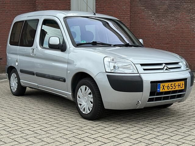 Grijs Gebruikt 2004 Citroën Berlingo MPV | € 2.495 (Eerlijke prijs) - Afbeelding 1/4