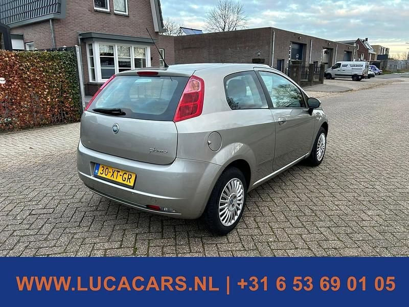 Occasion Fiat Punto Dynamic 65 PK (47 kW) 2007 Grijs Hatchback
