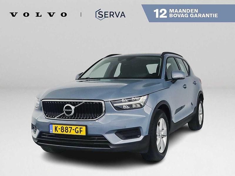 Grijs Gebruikt 2020 Volvo XC40 Momentum SUV | € 21.995 (Super prijs) - Afbeelding 1/4