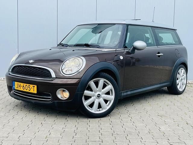 Bruin Gebruikt 2007 Mini Cooper Clubman Chili Stationwagen | € 5.499 (Eerlijke prijs) - Afbeelding 1/4