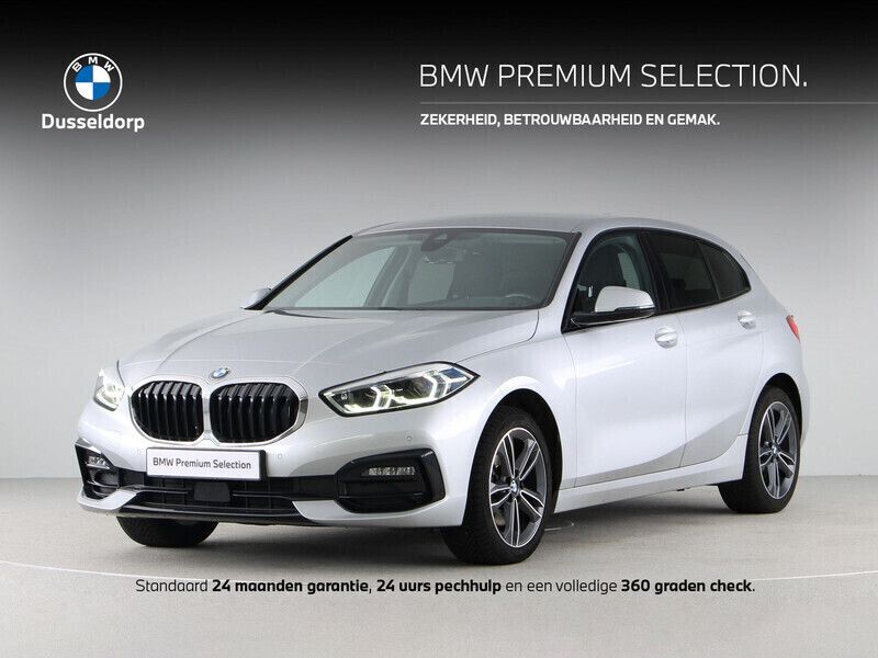 Grijs Gebruikt 2021 BMW 118 Sport Line Hatchback | € 22.900 (Eerlijke prijs) - Afbeelding 1/4