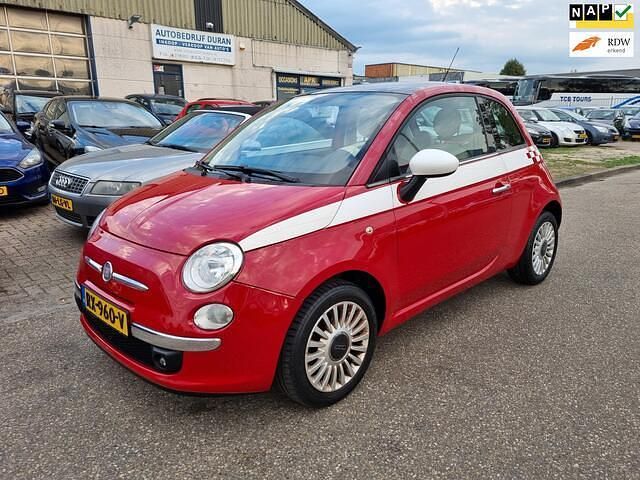 Rood Gebruikt 2010 Fiat 500 Lounge Hatchback | € 3.750 (Eerlijke prijs) - Afbeelding 1/4